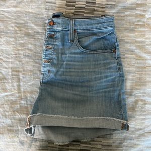 NWT J.Crew Rolled Cuff Denim Short Sz 32
